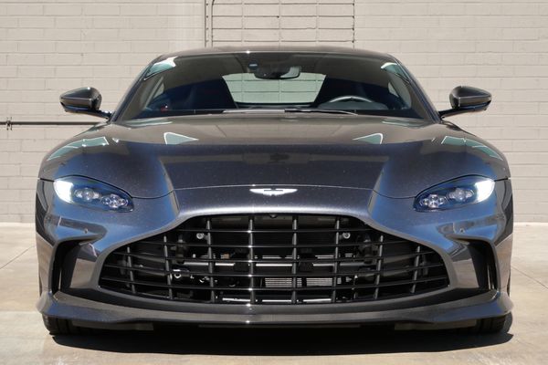 2023 Aston Martin V12 Vantage